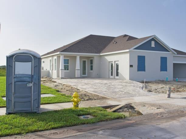 Portable Toilet Options We Offer in Eaton Estates, OH